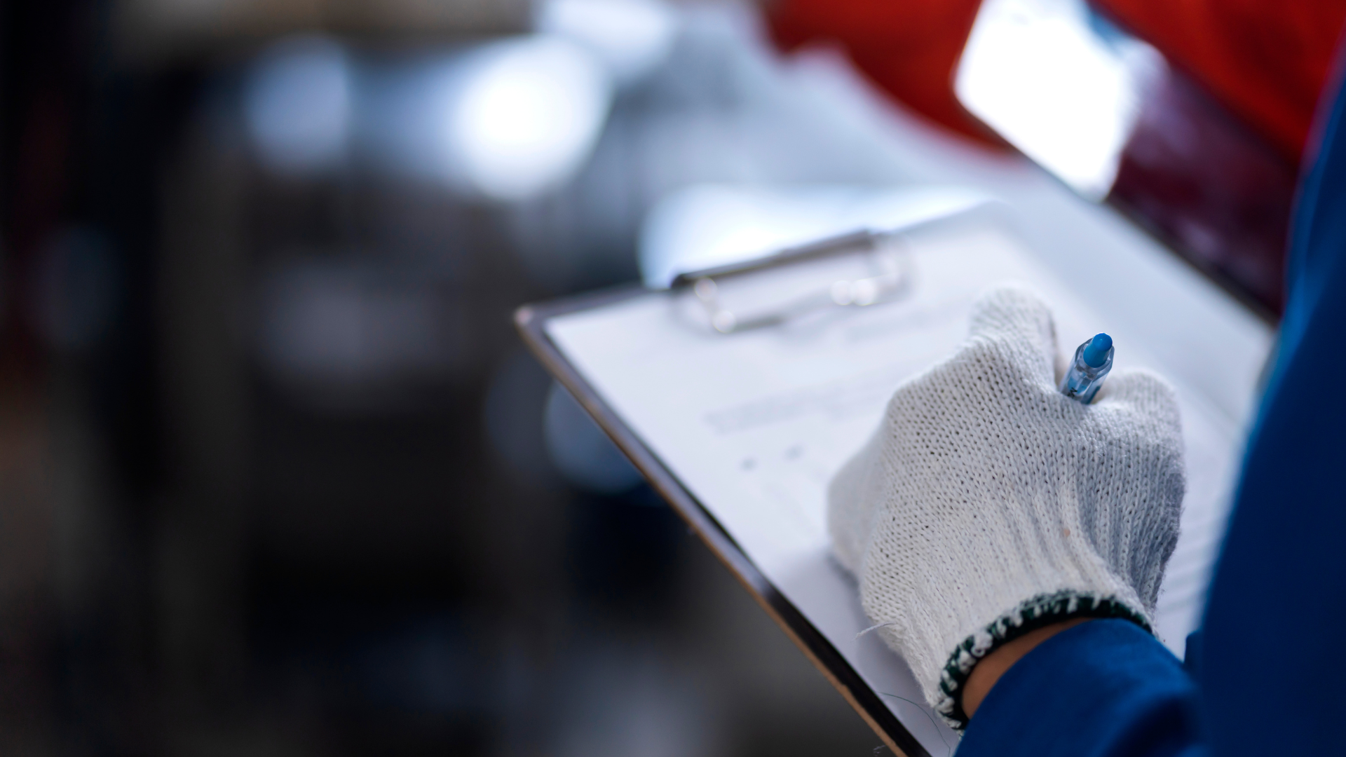 60 godina sigurnosti na radu.
Jednostavna rješenja za vašu sigurnost na radu, uz stručan tim i moderne tehnologije.